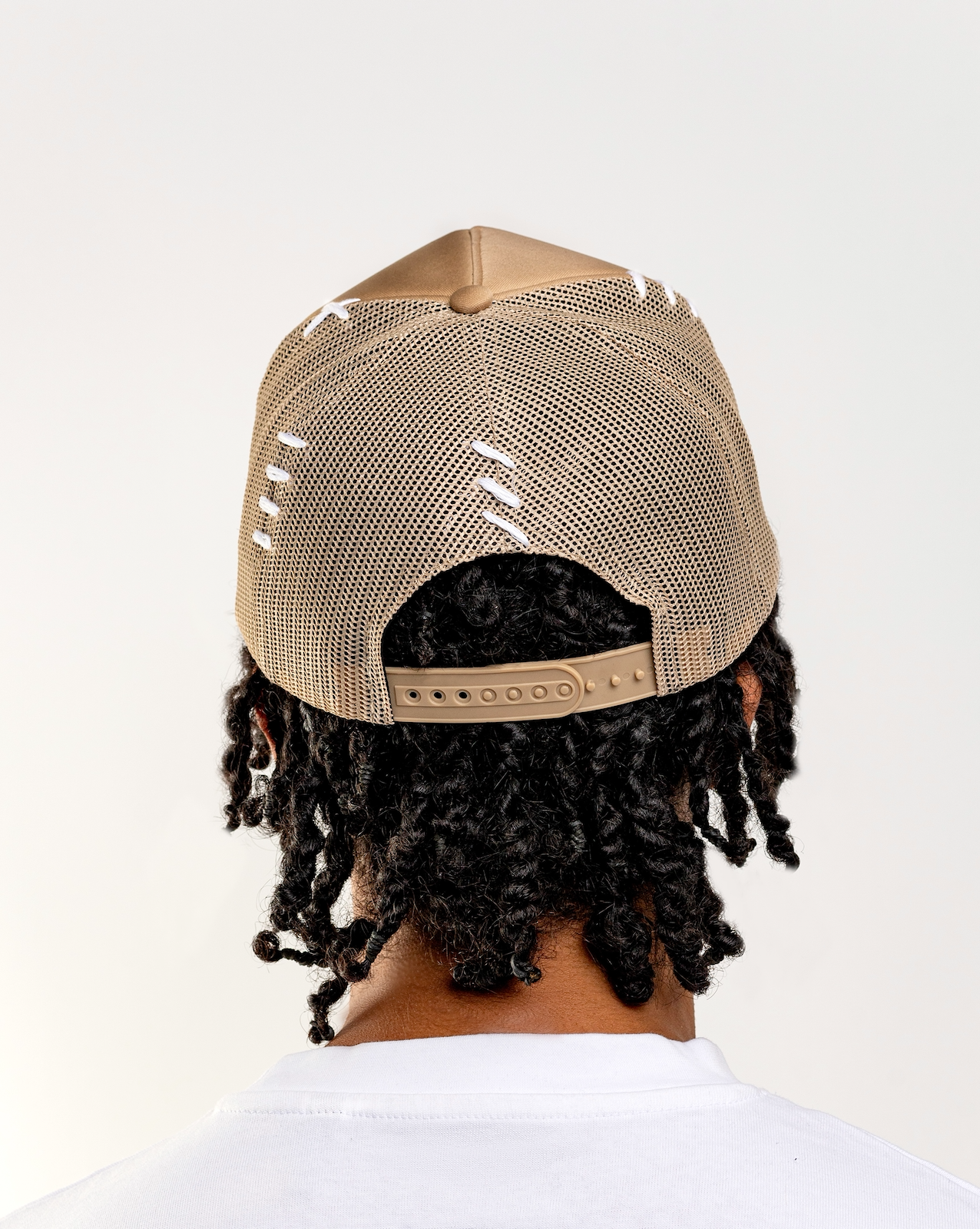 SIGNATURE TRUCKER HAT - BEIGE (PRE-ORDER)